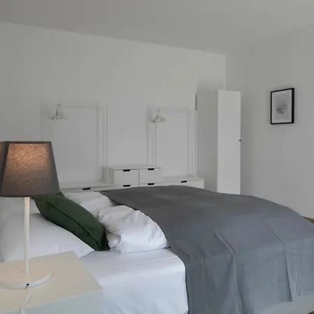 Апартаменты Weberhof Ferienapartments In Rostrup Am Westufer Des Zwischenahner Meers