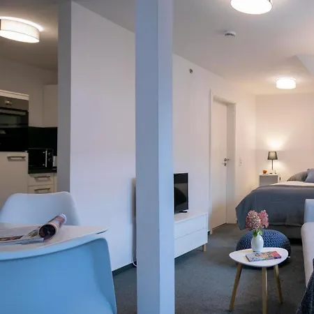 Weberhof Ferienapartments In Rostrup Am Westufer Des Zwischenahner Meers Апартаменты Бад-Цвишенан