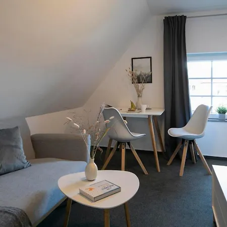 Weberhof Ferienapartments -haustierfreundlich- In Rostrup Am Westufer Des Zwischenahner Meers