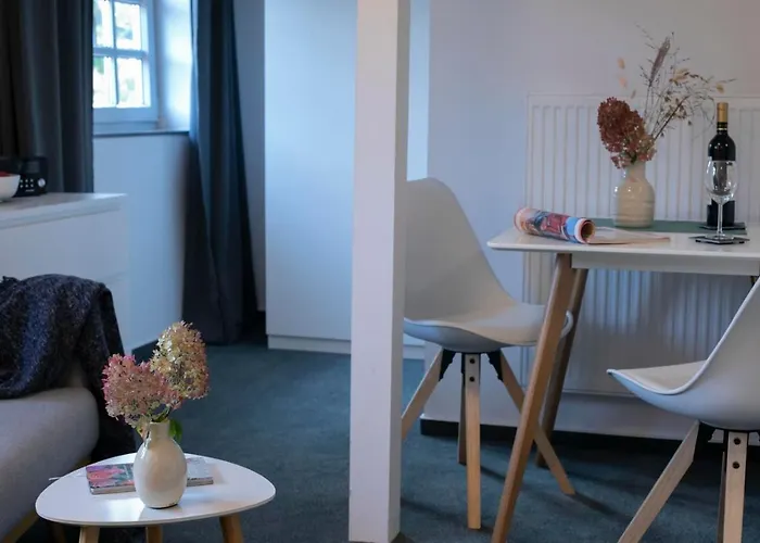 Weberhof Ferienapartments In Rostrup Am Westufer Des Zwischenahner Meers *