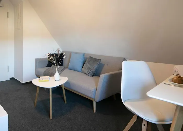 Weberhof Ferienapartments In Rostrup Am Westufer Des Zwischenahner Meers * Bad Zwischenahn